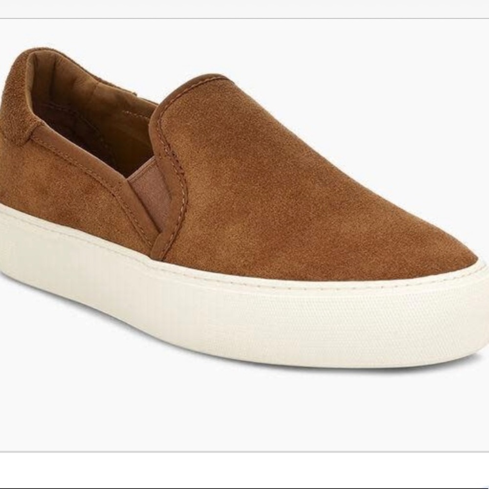 UGG Jass Suede shoe